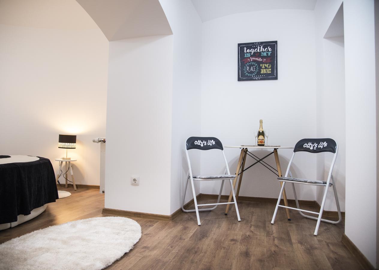 Casa Green Life Apartment Sibiu Bagian luar foto